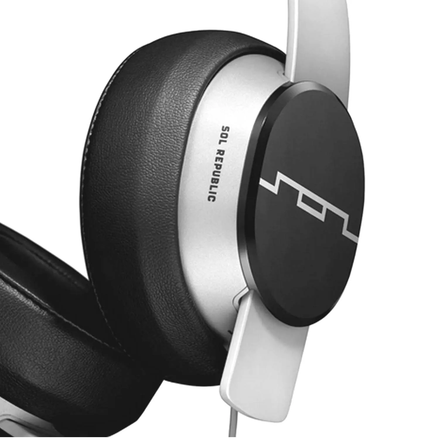 Noise Isolating Over-Ear Headphones with Powerful Bass - SOL Republic